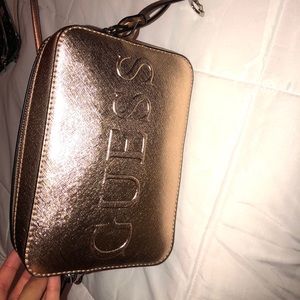 GUESS crossbody